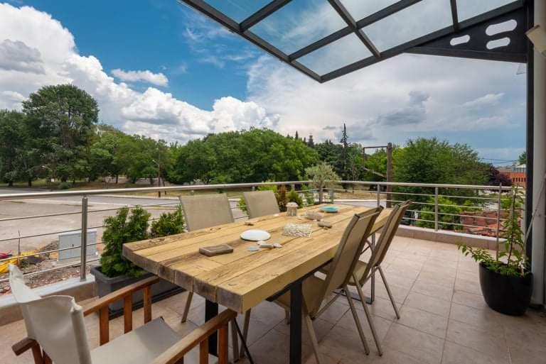 Το Σπίτι Δίπλα Από Το Ποτάμι Apartment Trikala  Bagian luar foto