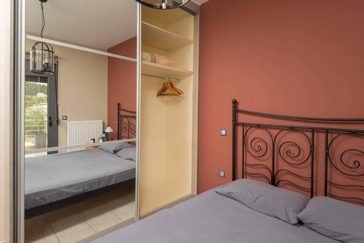 Το Σπίτι Δίπλα Από Το Ποτάμι Apartment Trikala  Bagian luar foto